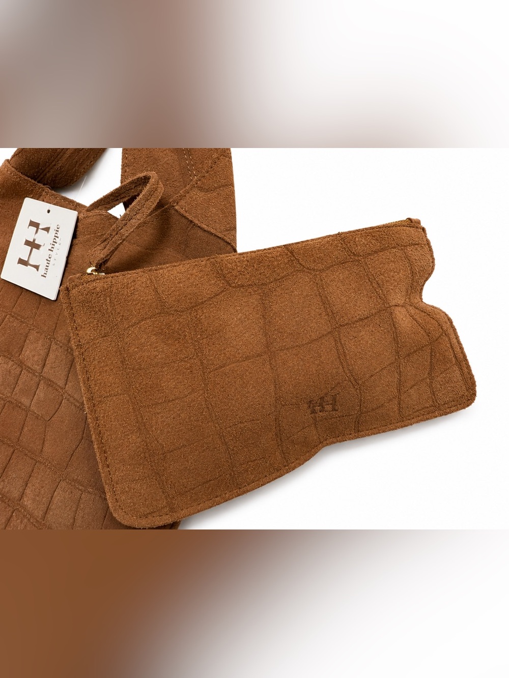 🤎 Haute Hippie Embossed Hobo Shoulder Bag 🤎 🔥BNWT🔥 - Picture 4 of 15